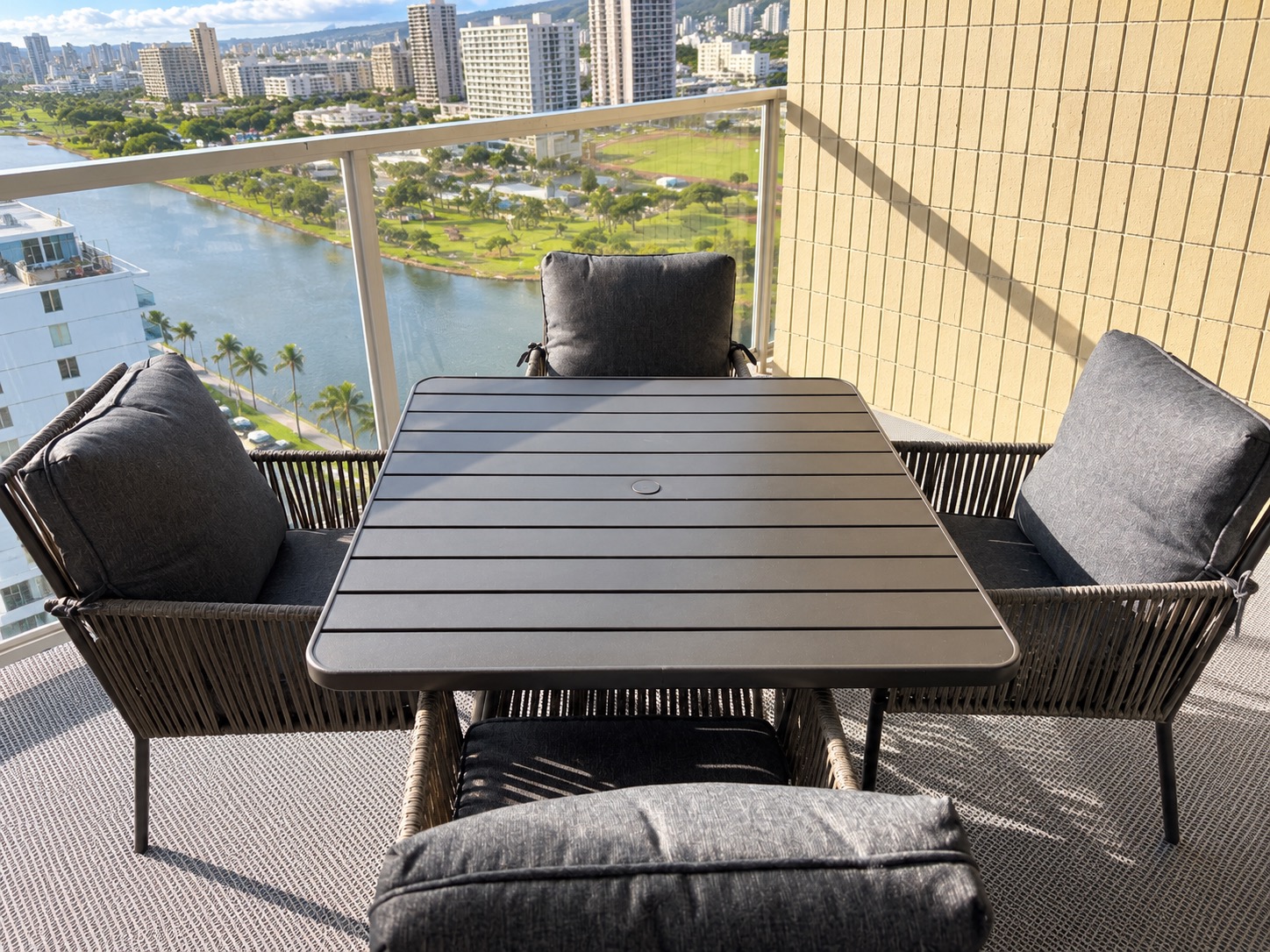 28F-Upscale Chic Studio-Waikiki-Ocean&Canal View