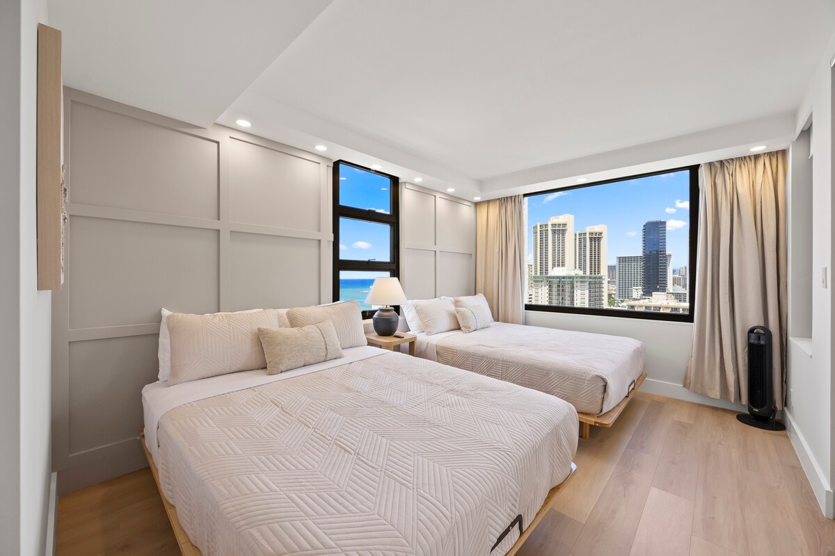 21F-Upscale & Spacious Ocean View-1 BR w/ Parking!