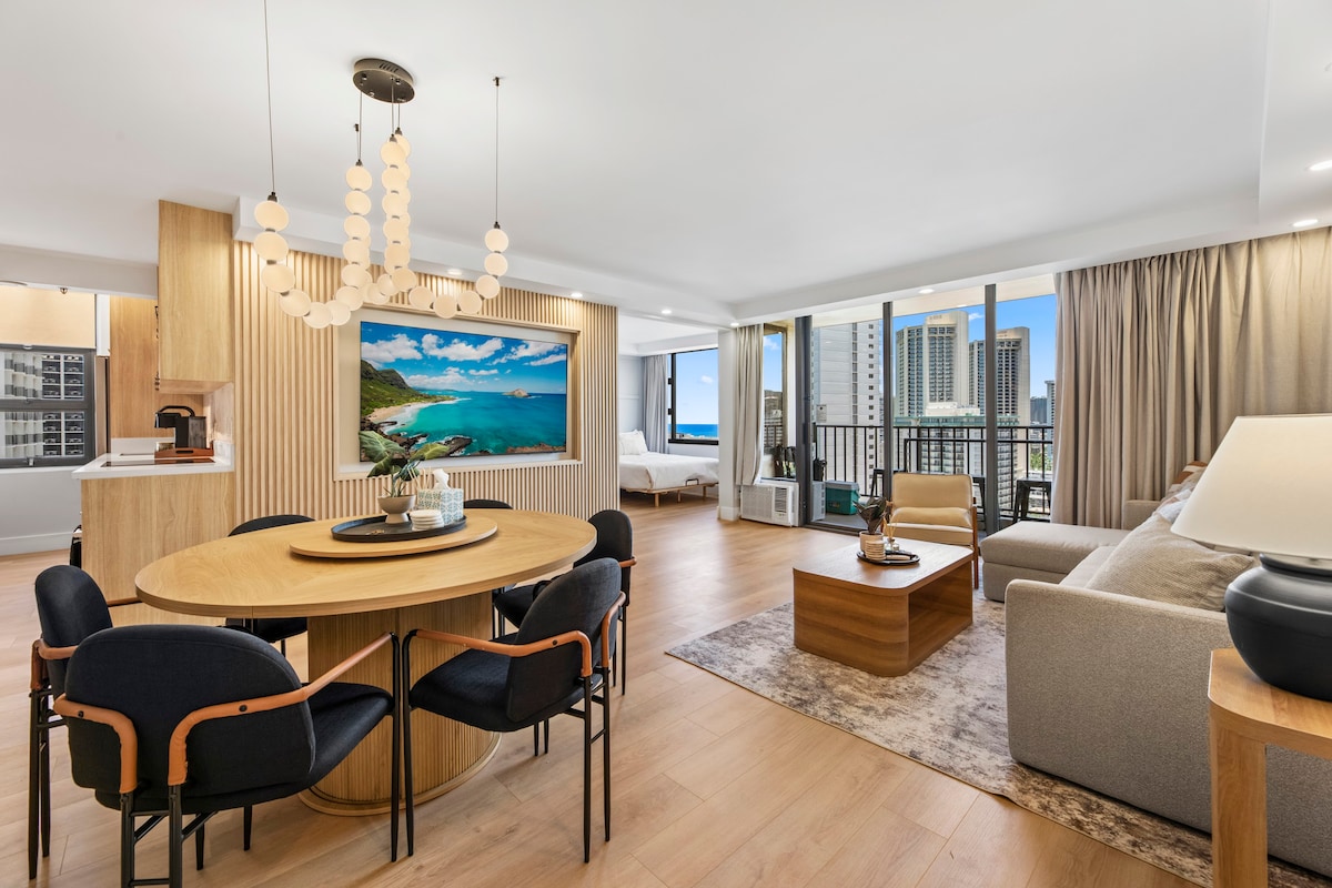 21F-Upscale & Spacious Ocean View-1 BR w/ Parking!
