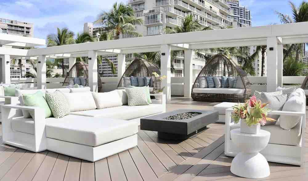 31FL-Upscale High FL-Ala Moana Hotel Deluxe Double