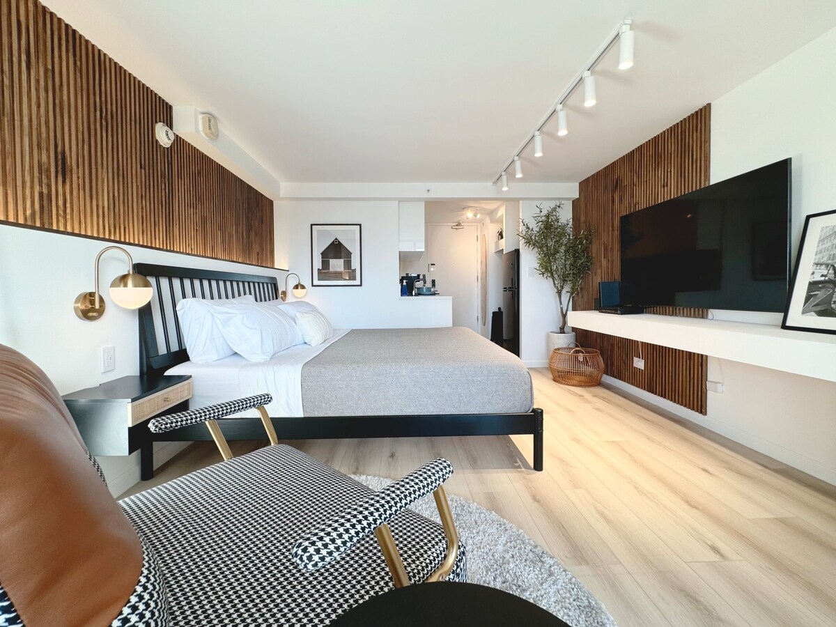 23FL-Upscale Newly Renovated King Studio-Waikiki~