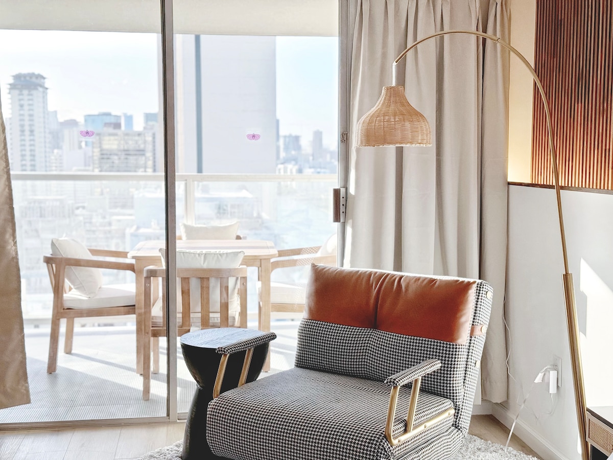 23FL-Upscale Newly Renovated King Studio-Waikiki~