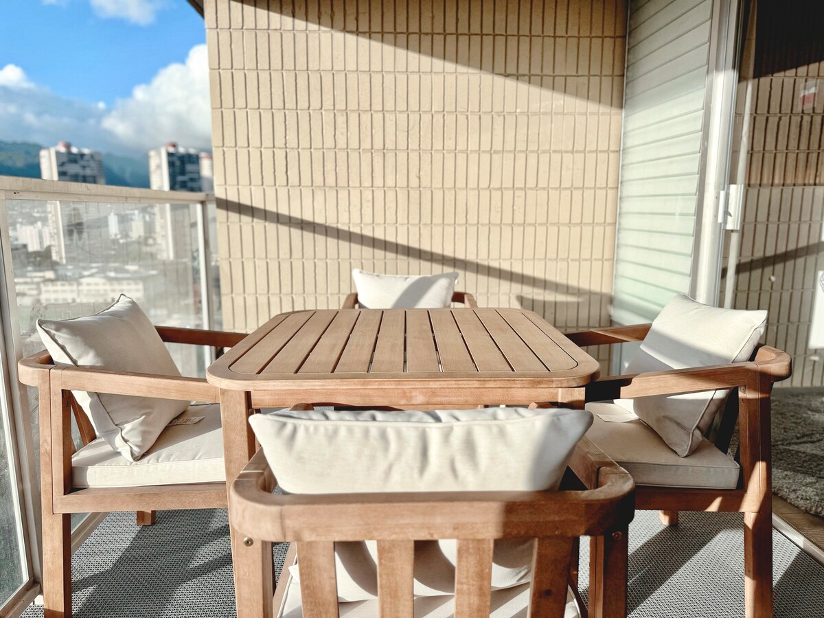 23FL-Upscale Newly Renovated King Studio-Waikiki~