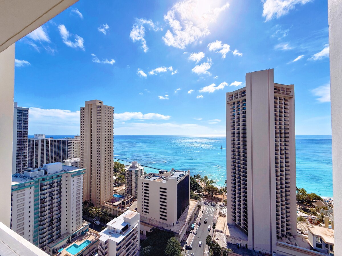 31FL-High Floor Oceanview-Waikiki-1BR-Near Beach!