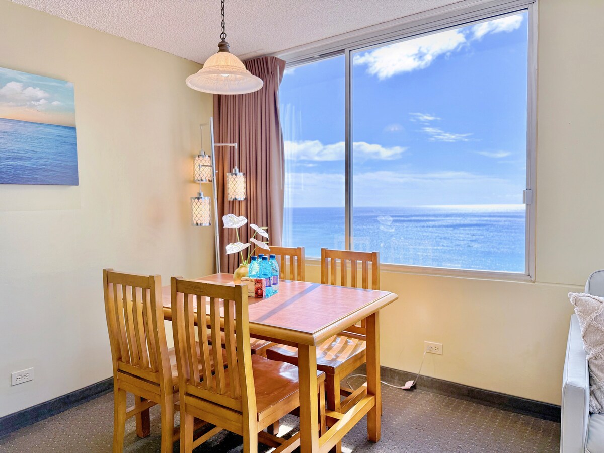 31FL-High Floor Oceanview-Waikiki-1BR-Near Beach!