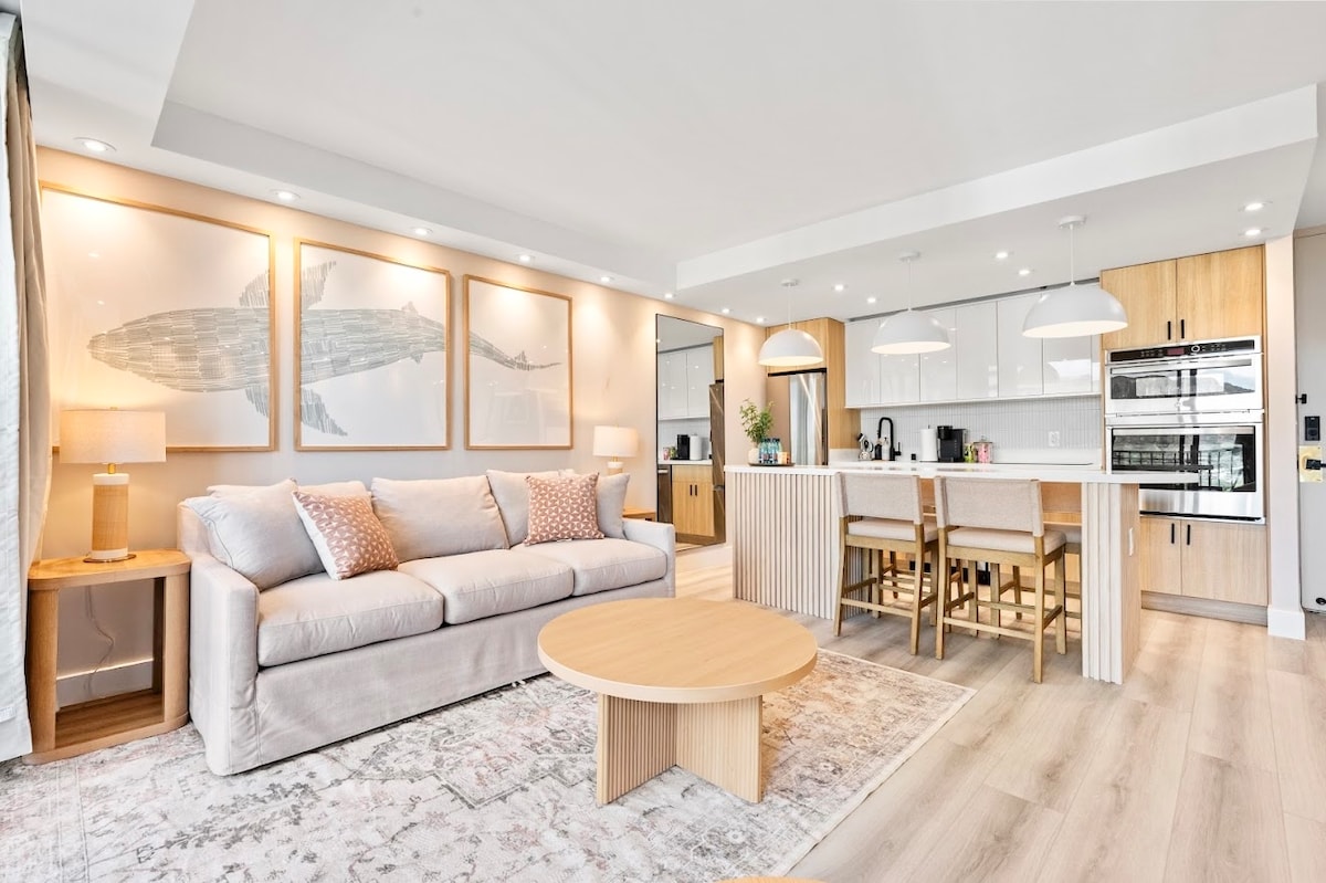 15FL-Upscale Chic Waikiki Banyan 1BR-Free Parking