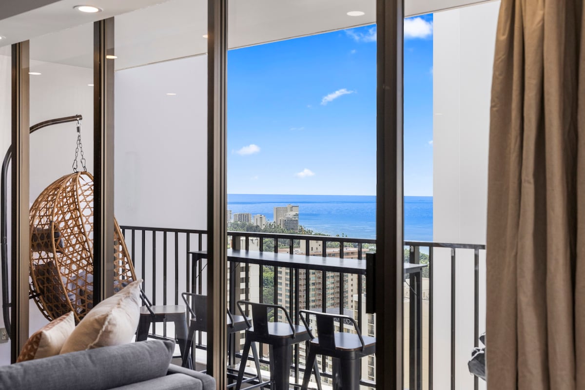 33F-Stunning Ocean View 1BR-Waikiki/Free Parking