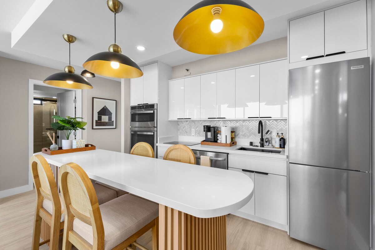 33F-Stunning Ocean View 1BR-Waikiki/Free Parking