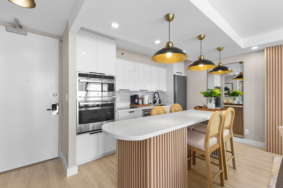 33F-Stunning Ocean View 1BR-Waikiki/Free Parking