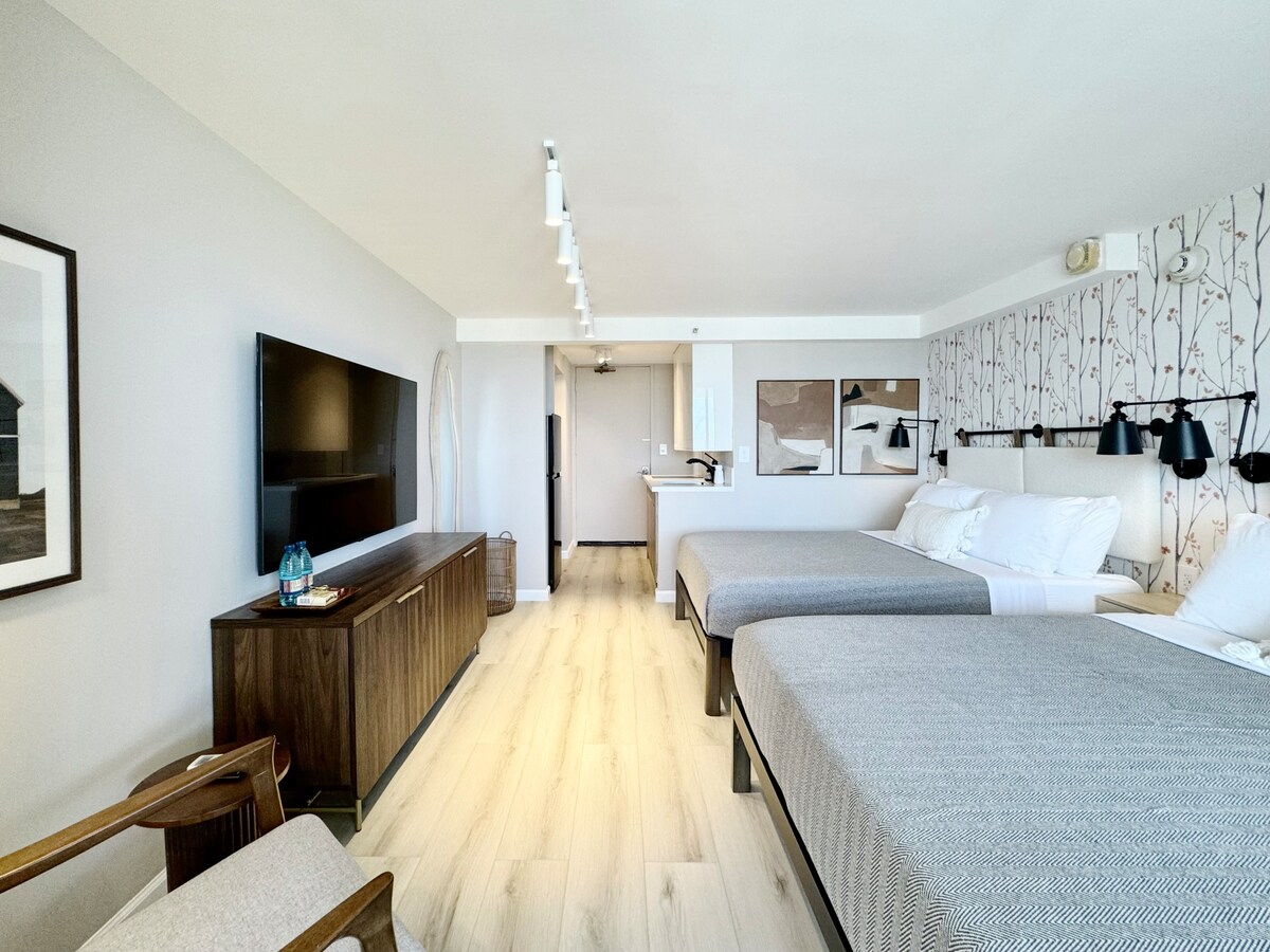 40FL-Ocean & Diamond Head Views-Premium Studio