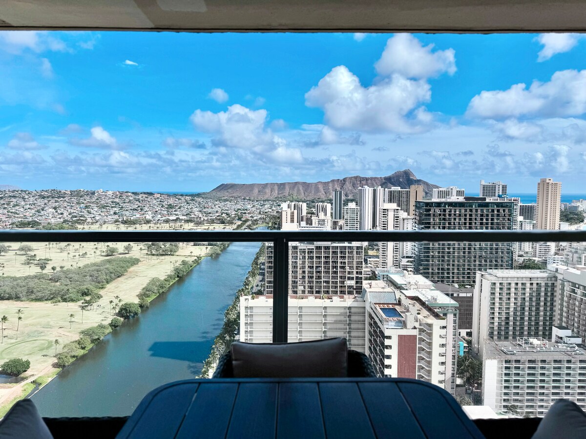 40FL-Ocean & Diamond Head Views-Premium Studio