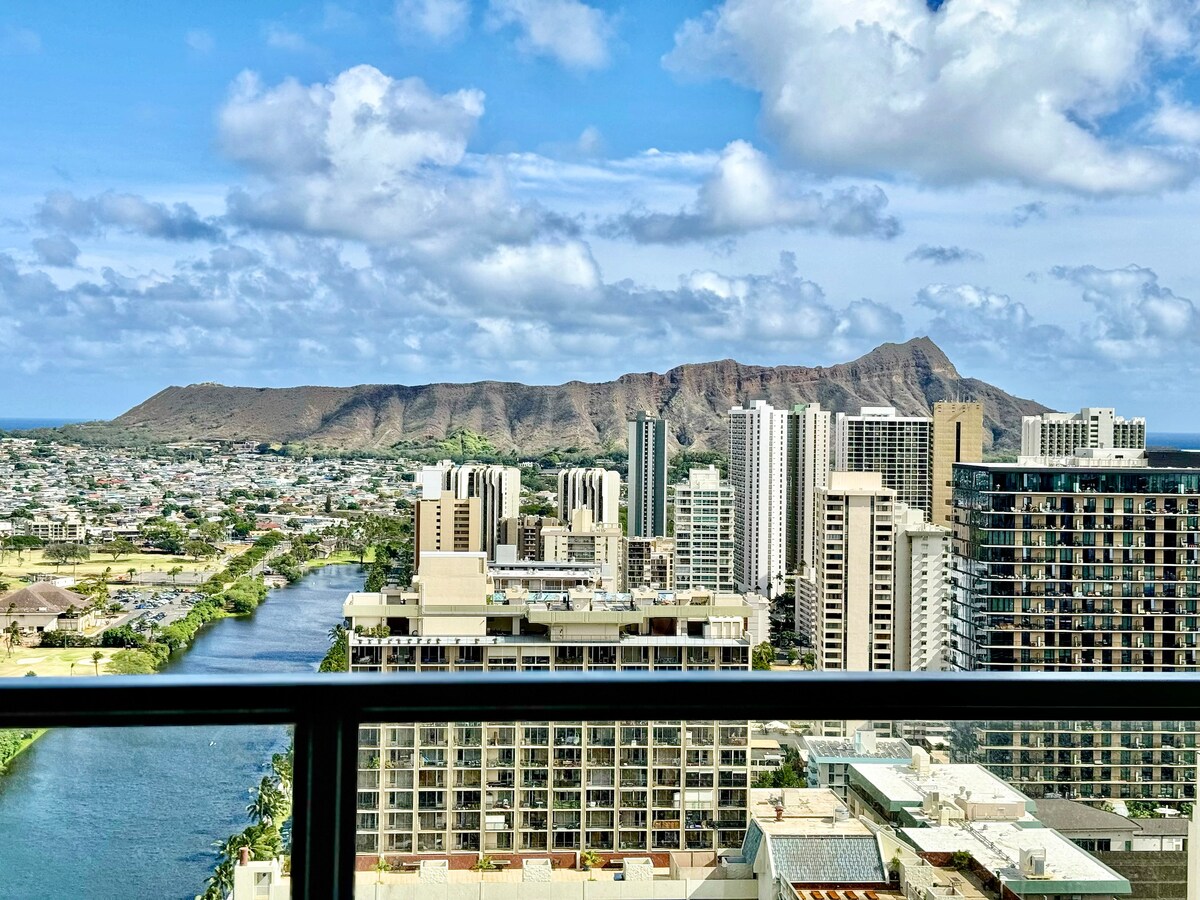 40FL-Ocean & Diamond Head Views-Premium Studio