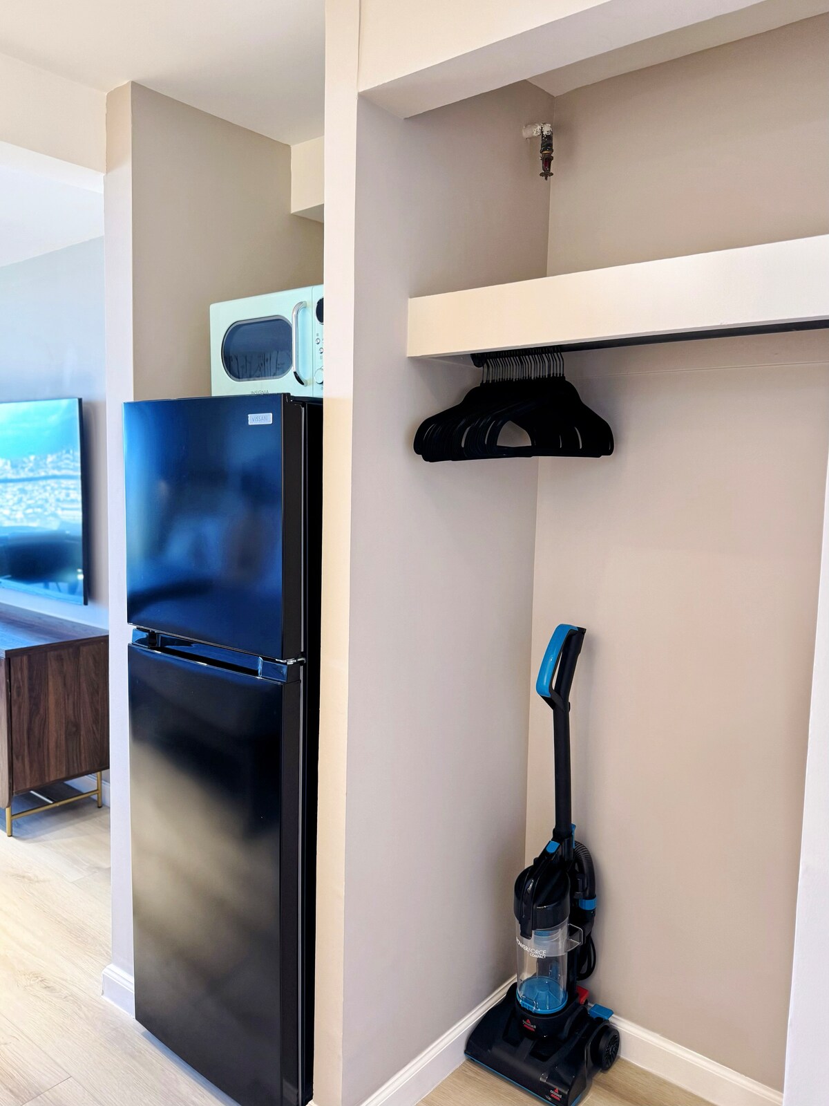 40FL-Ocean & Diamond Head Views-Premium Studio