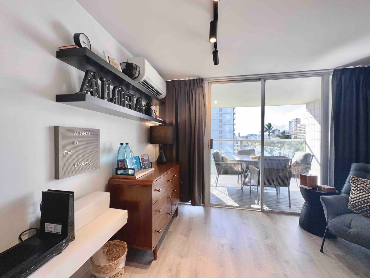Exquisite Boutique Studio in Central Waikiki