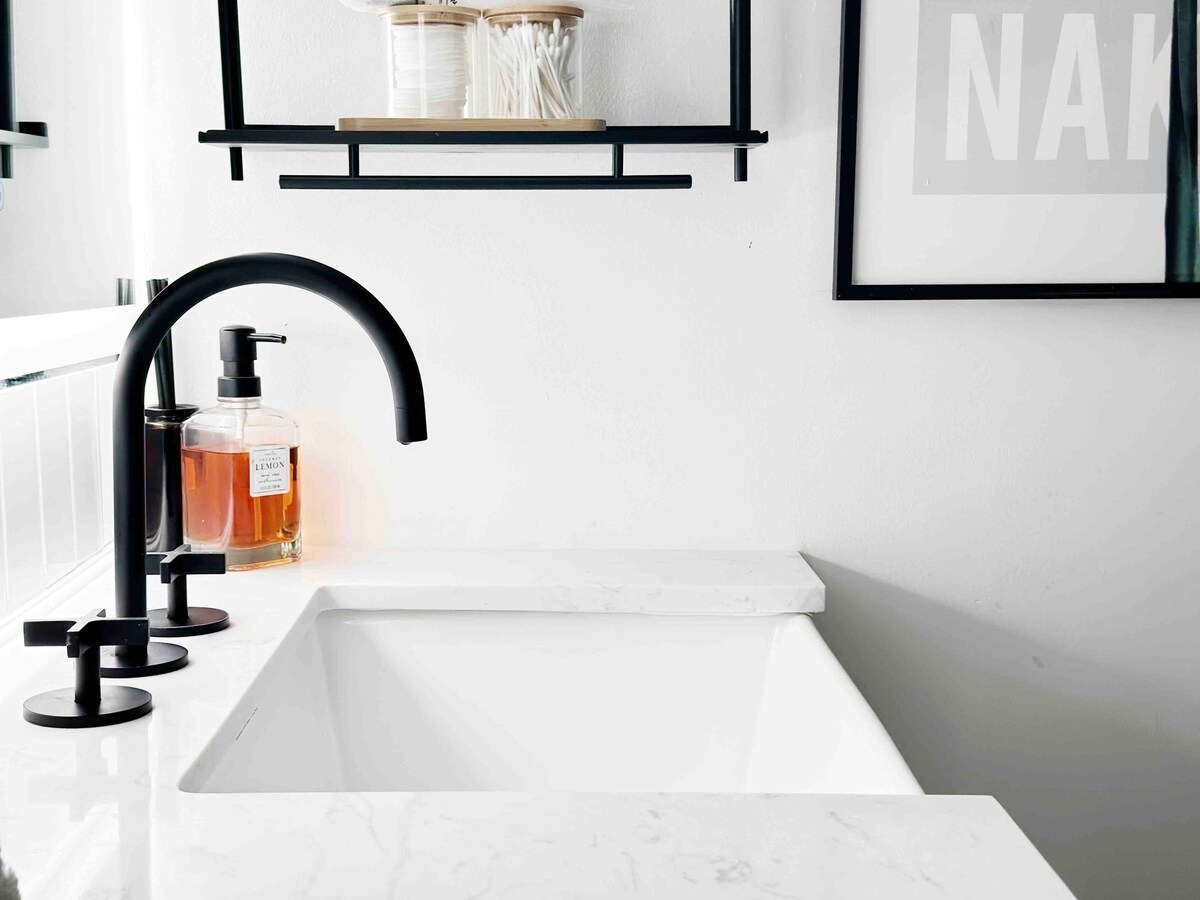 Exquisite Boutique Studio in Central Waikiki
