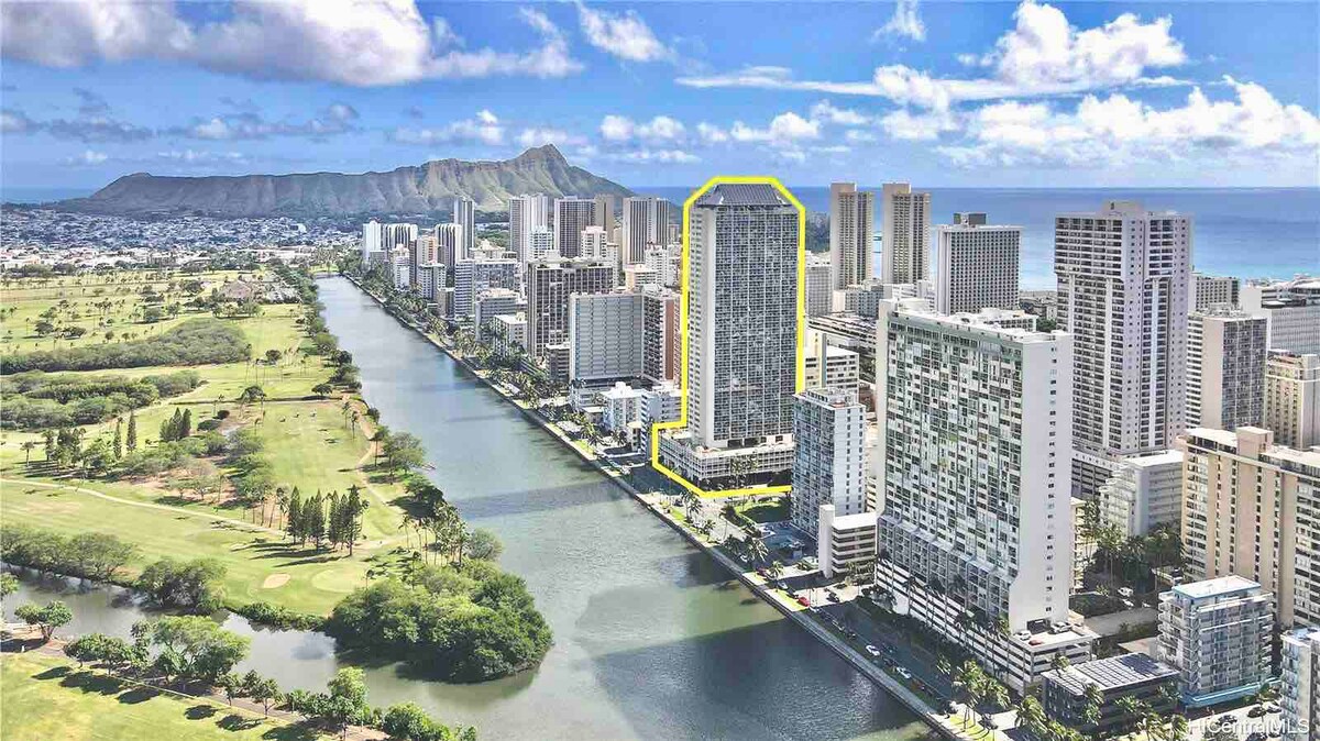 Exquisite Boutique Studio in Central Waikiki
