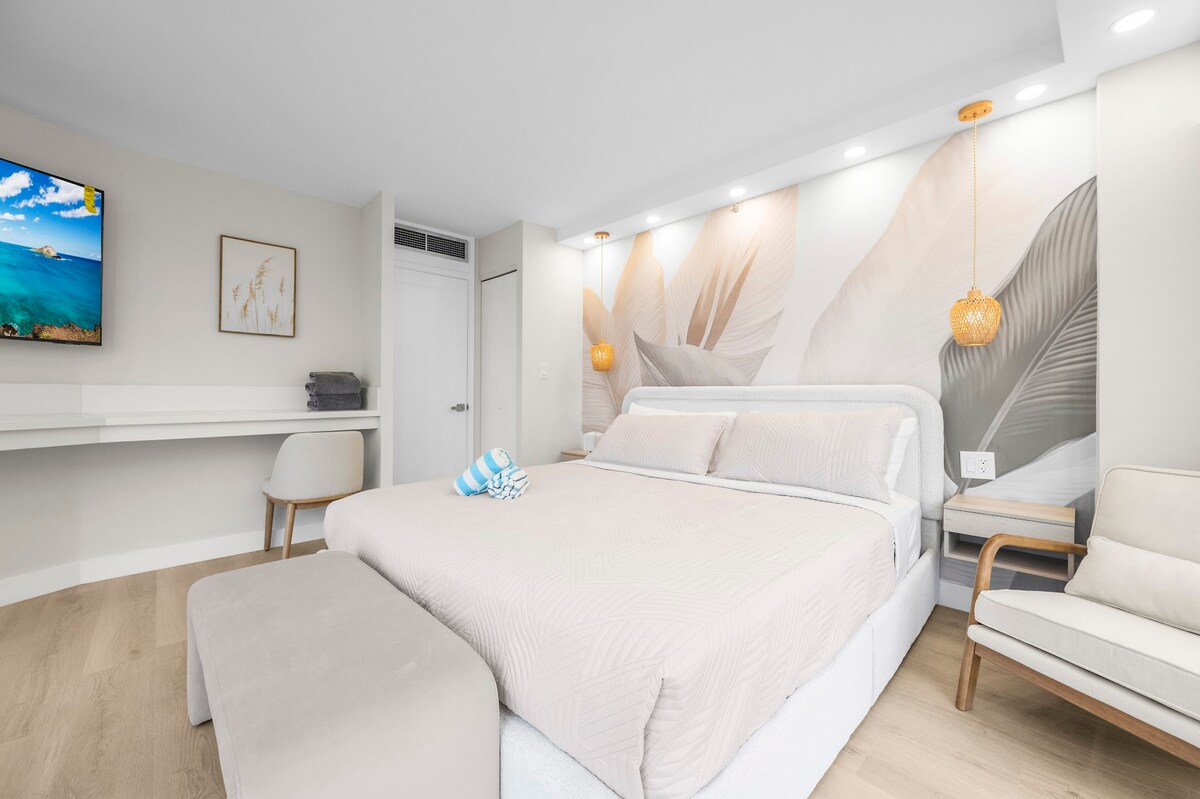 29F-Financial District-Harbor View-1BR w/Parking