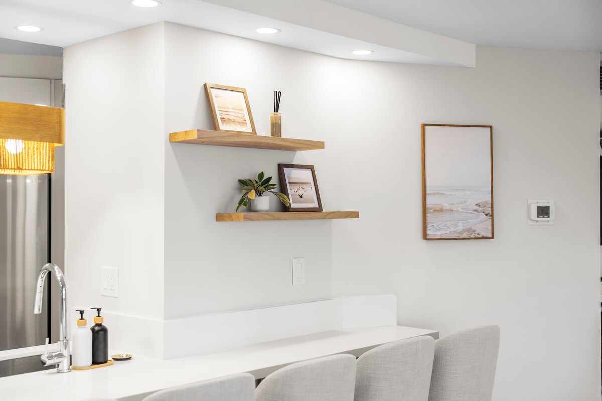 29F-Financial District-Harbor View-1BR w/Parking