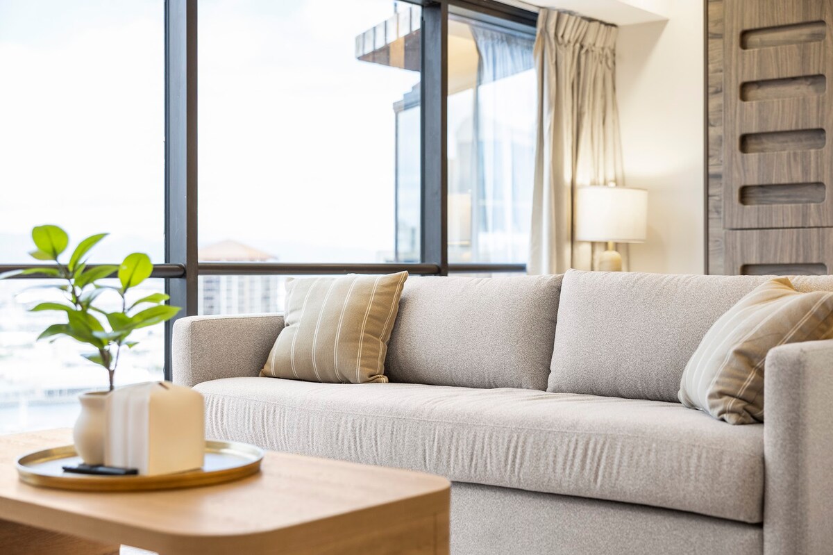 29F-Financial District-Harbor View-1BR w/Parking